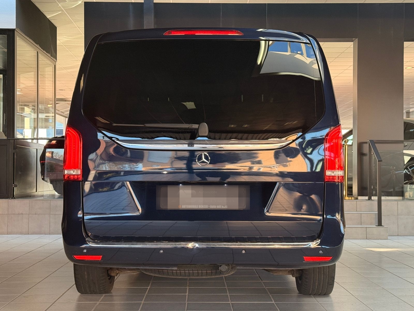 Mercedes-Benz V 250/AVANTGARDE/LANG/4MATIC/LEDER/LED/NAVI/6SIT foto 9