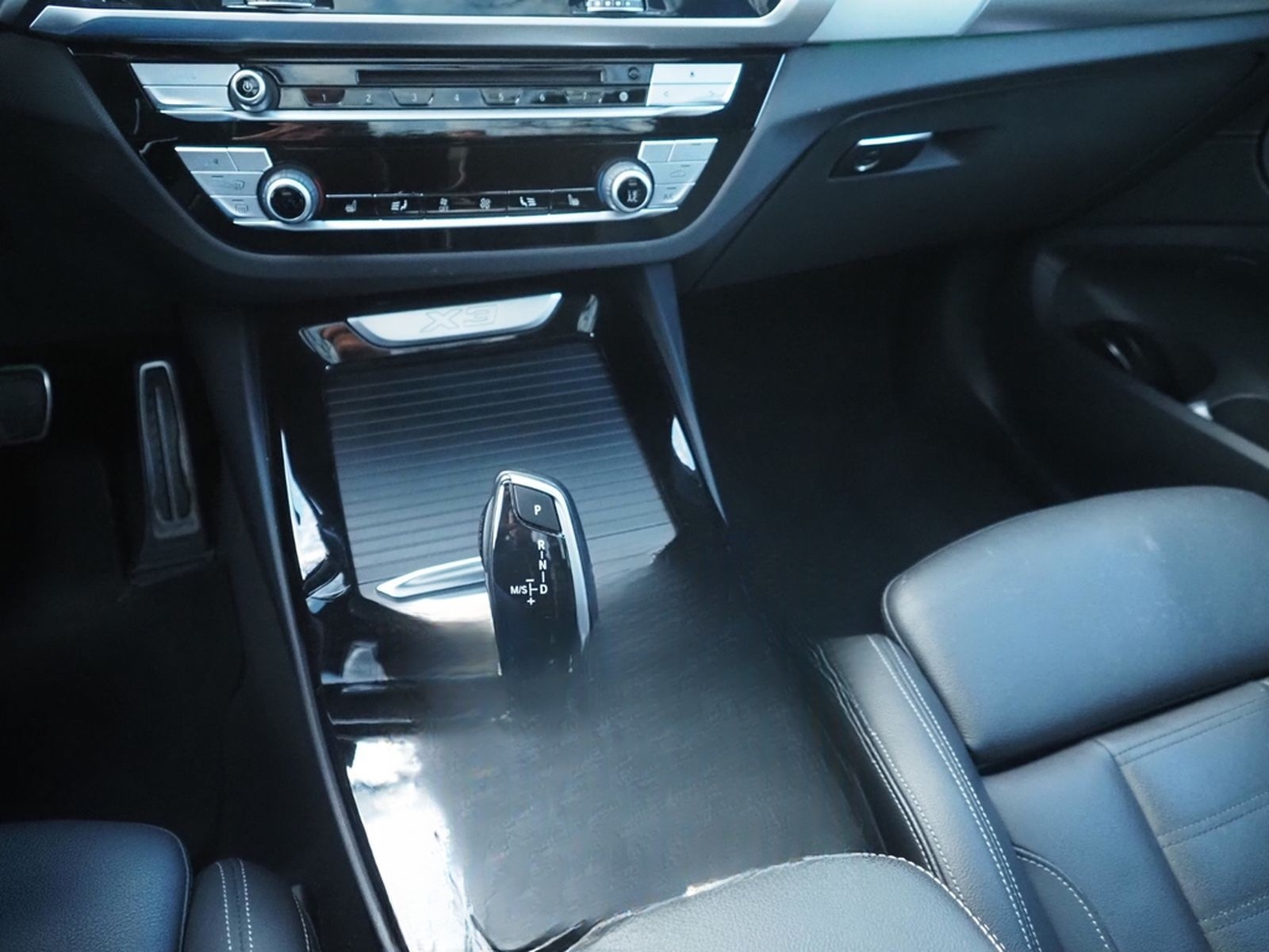 BMW X3 xDrive30d 6.Zyl. M SPORT,AHK,StdHZ.Harm-Kard. foto 14