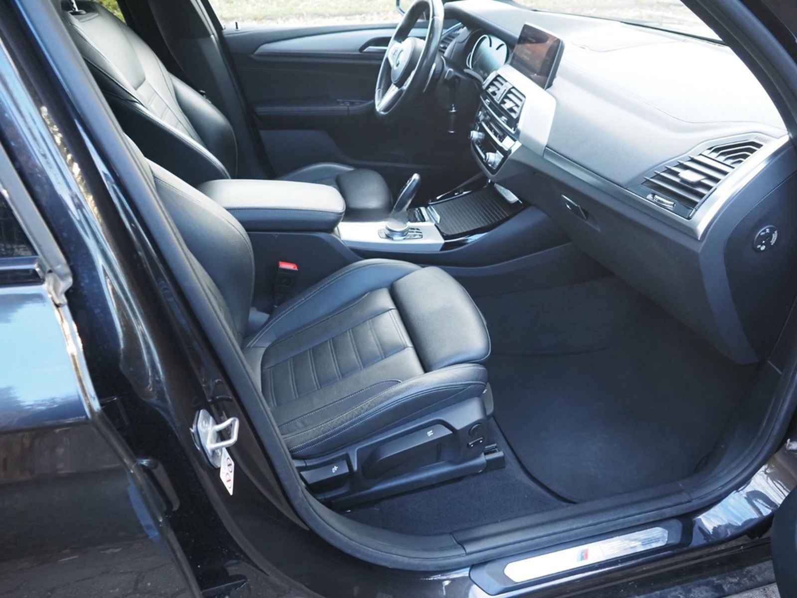 BMW X3 xDrive30d 6.Zyl. M SPORT,AHK,StdHZ.Harm-Kard. foto 7