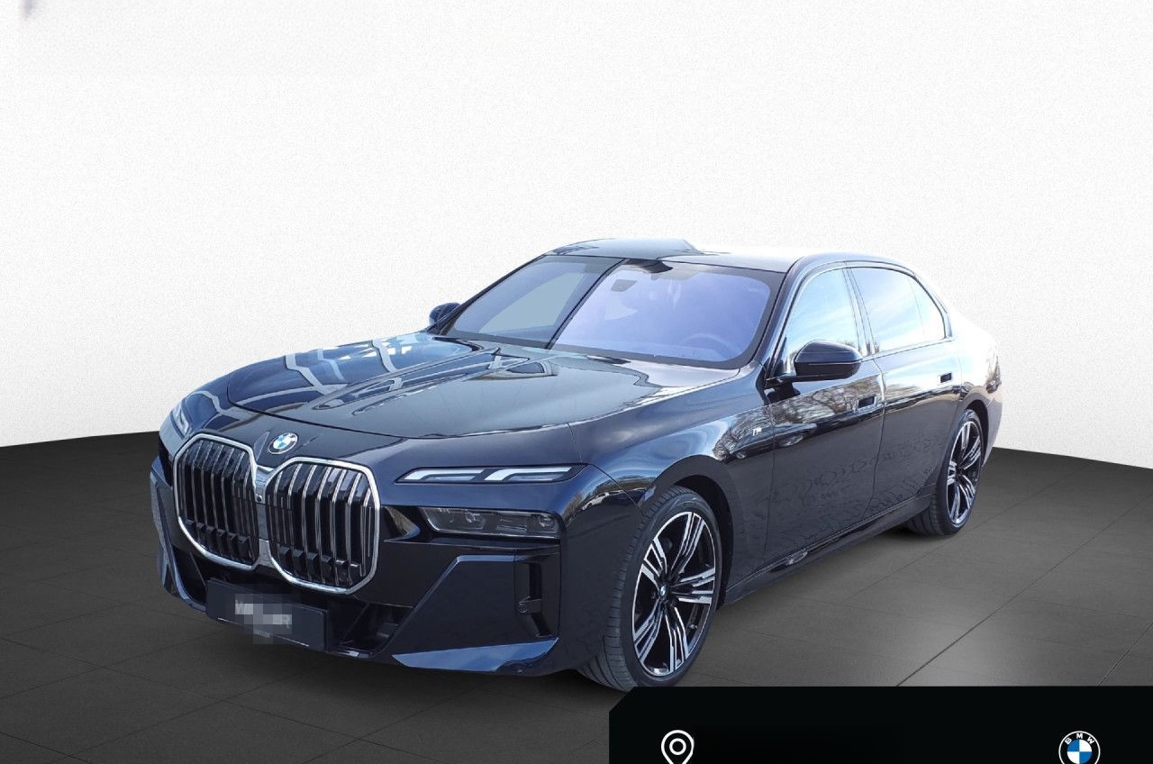 BMW 740d xDr M SPORT FondEnt,SkyL,StHz,360,B&W,DAPro