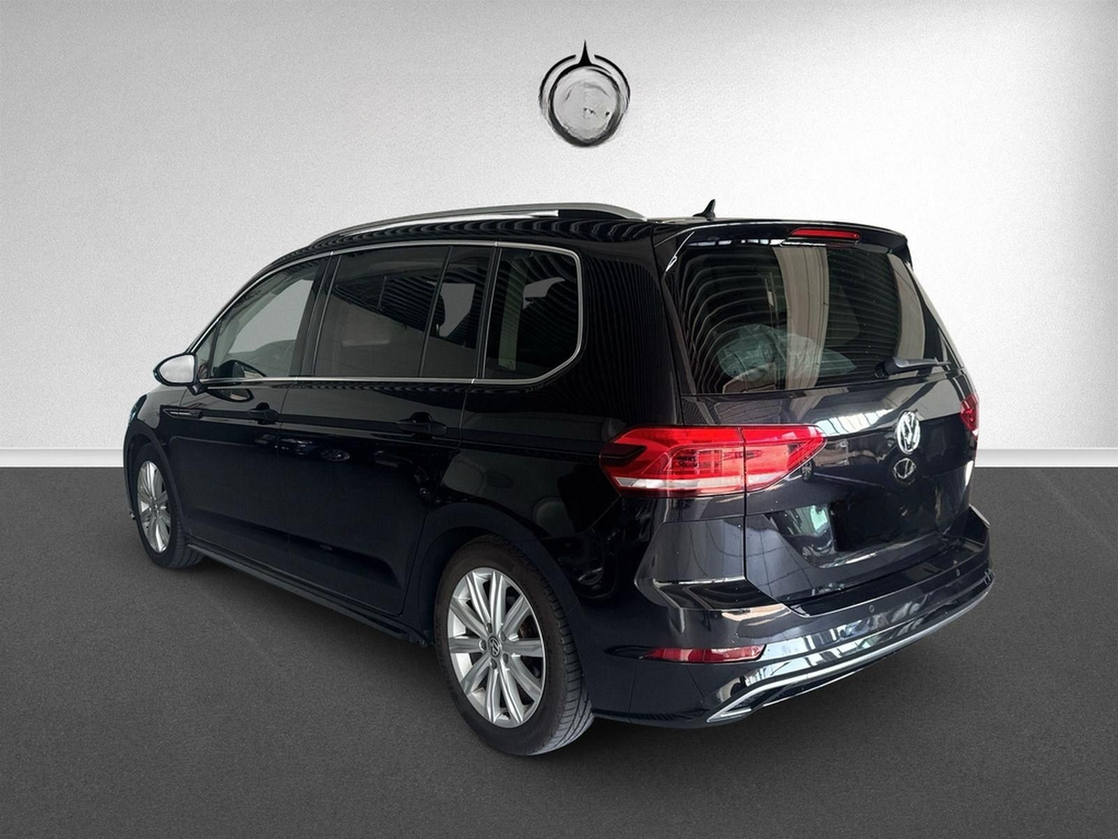 Volkswagen Touran 1.5 TSI Highline OPF Navi Pano 7-Sitzer foto 19