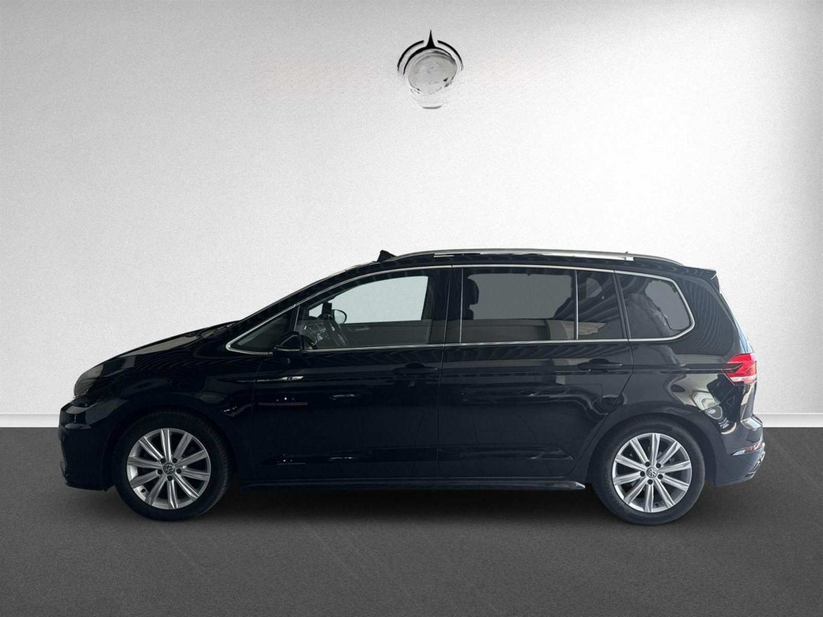 Volkswagen Touran 1.5 TSI Highline OPF Navi Pano 7-Sitzer foto 6