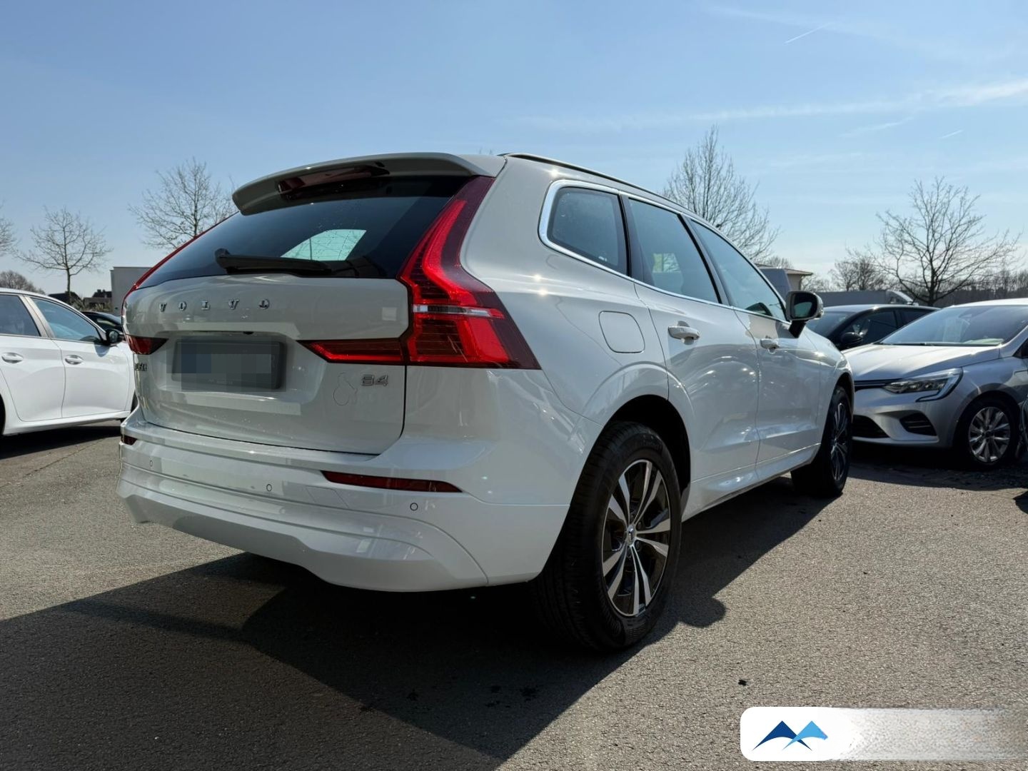 Volvo XC60 Momentum Pro CAM/H&K/FSH/GOOGLE/SHZ/LHZ foto 2
