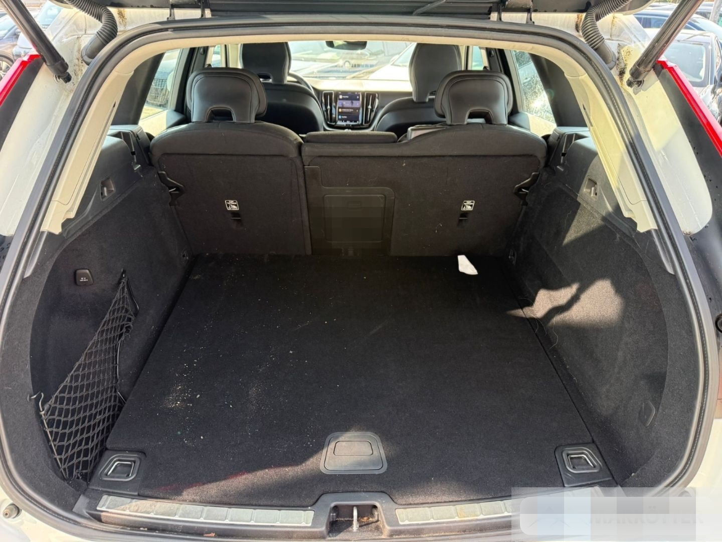 Volvo XC60 Momentum Pro CAM/H&K/FSH/GOOGLE/SHZ/LHZ foto 7