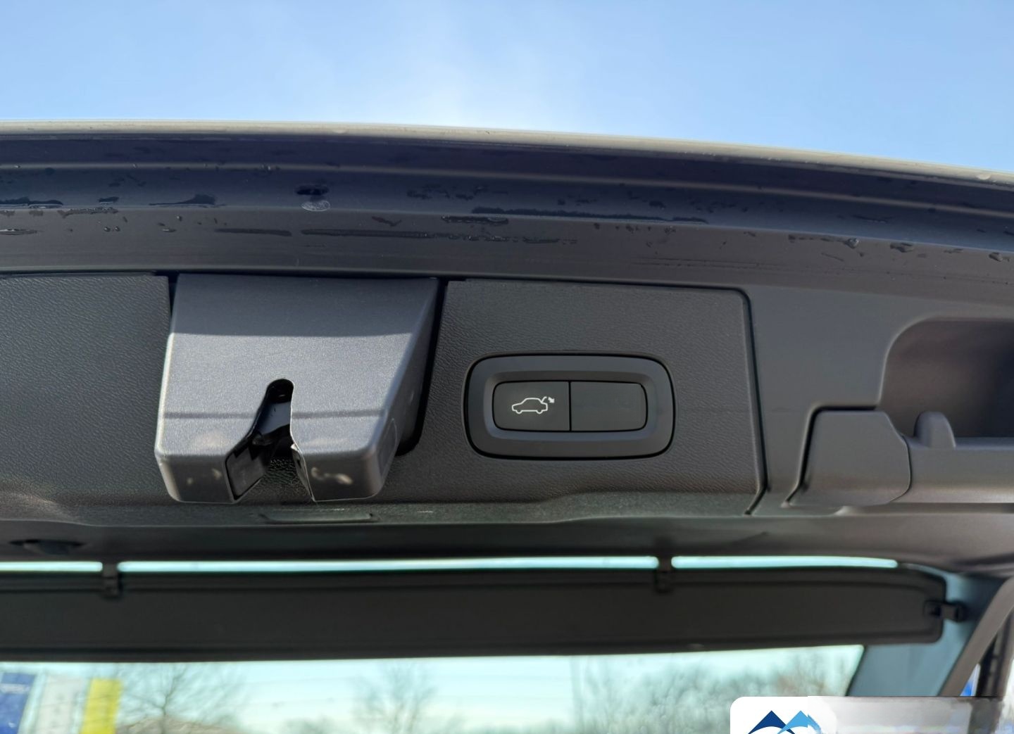 Volvo XC60 Momentum Pro CAM/H&K/FSH/GOOGLE/SHZ/LHZ foto 8