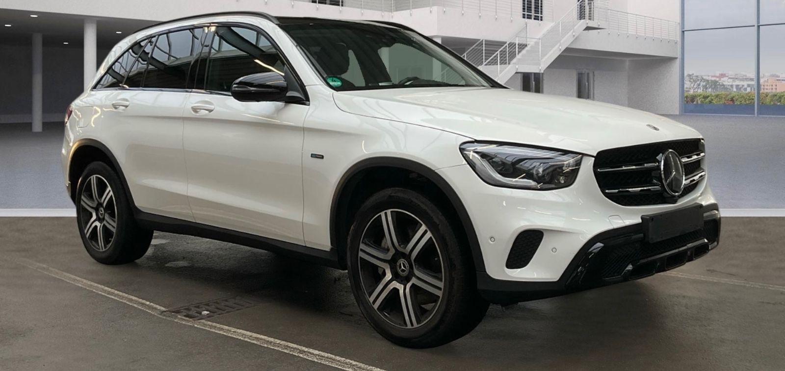 Mercedes-Benz GLC 300 de 4Matic / 360° / PANO/ Voll Leder foto 2