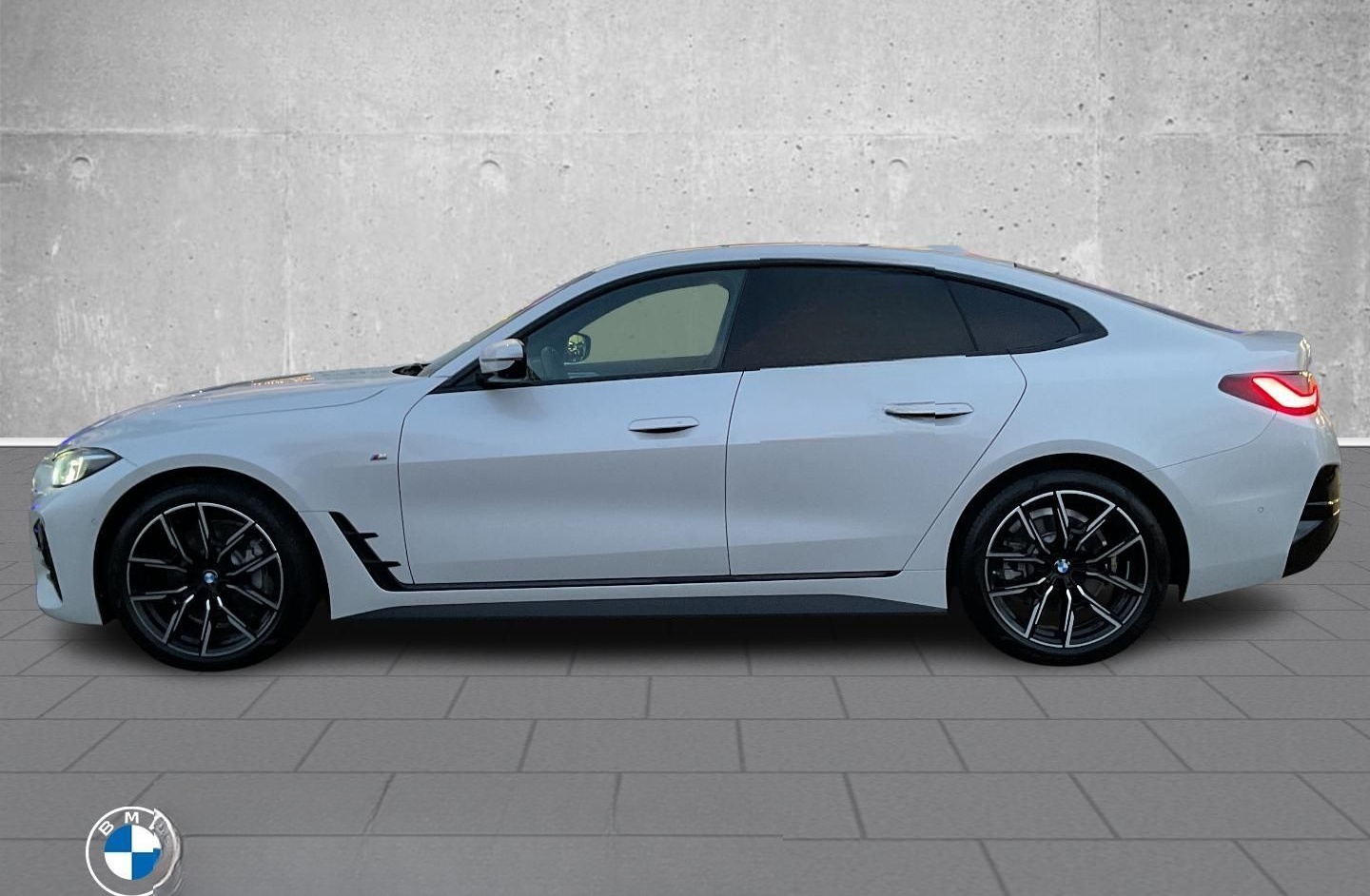 BMW 430 Gran Coupe i xDrive M Sportpaket LED ACC Nav foto 2