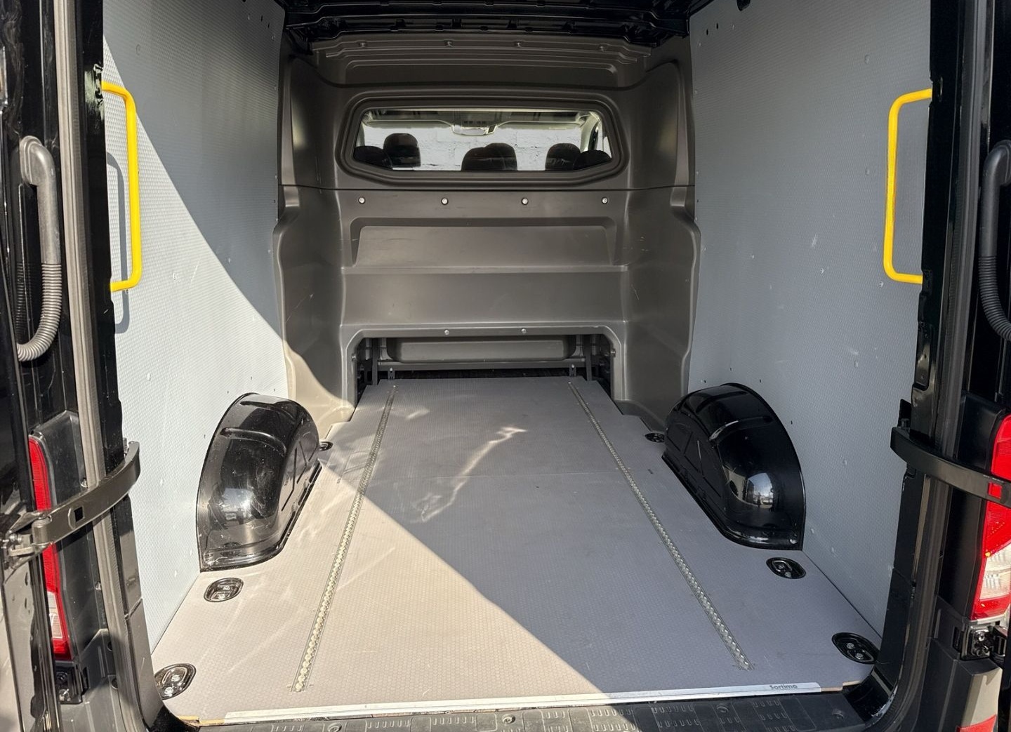 Volkswagen Crafter PLUS mittellang FWD Kasten 35 Plus AHK S foto 16