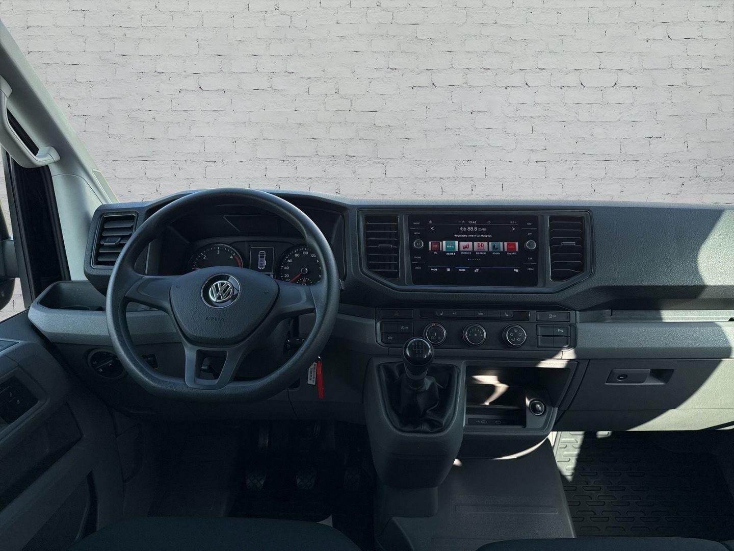 Volkswagen Crafter PLUS mittellang FWD Kasten 35 Plus AHK S foto 9