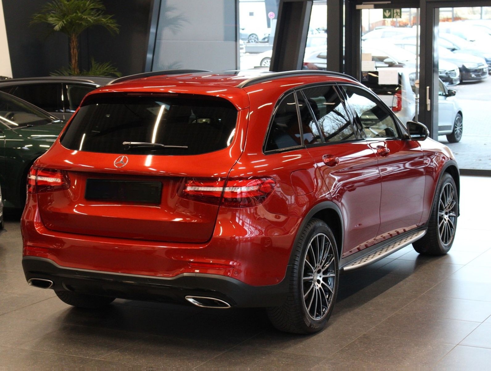 Mercedes-Benz GLC 250 4MATIC AMG Line *PNRM*Kamera*HUD*2.Hand foto 5