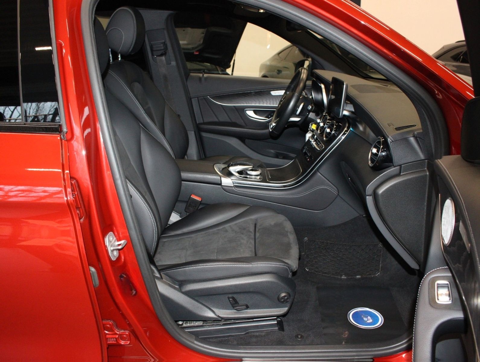 Mercedes-Benz GLC 250 4MATIC AMG Line *PNRM*Kamera*HUD*2.Hand foto 9