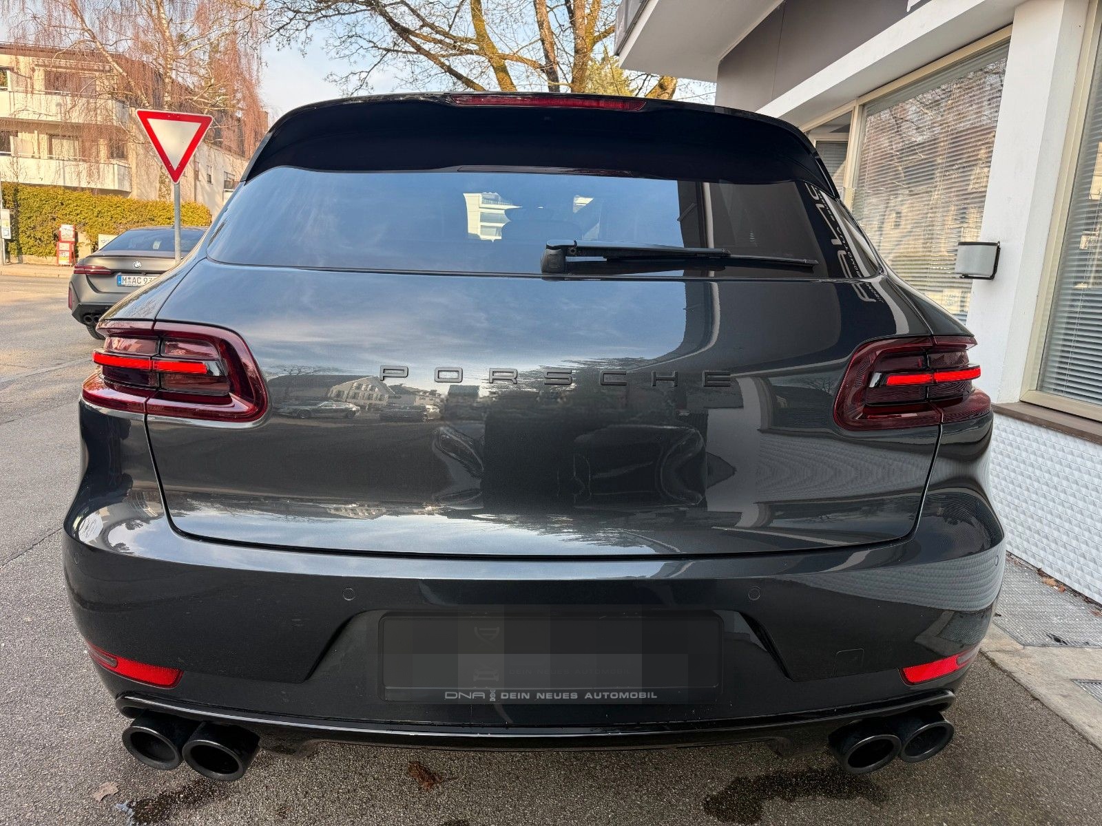 Porsche Macan GTS-BOSE-PCM-GTS Paket-21 Zoll-Sportabgas. foto 4