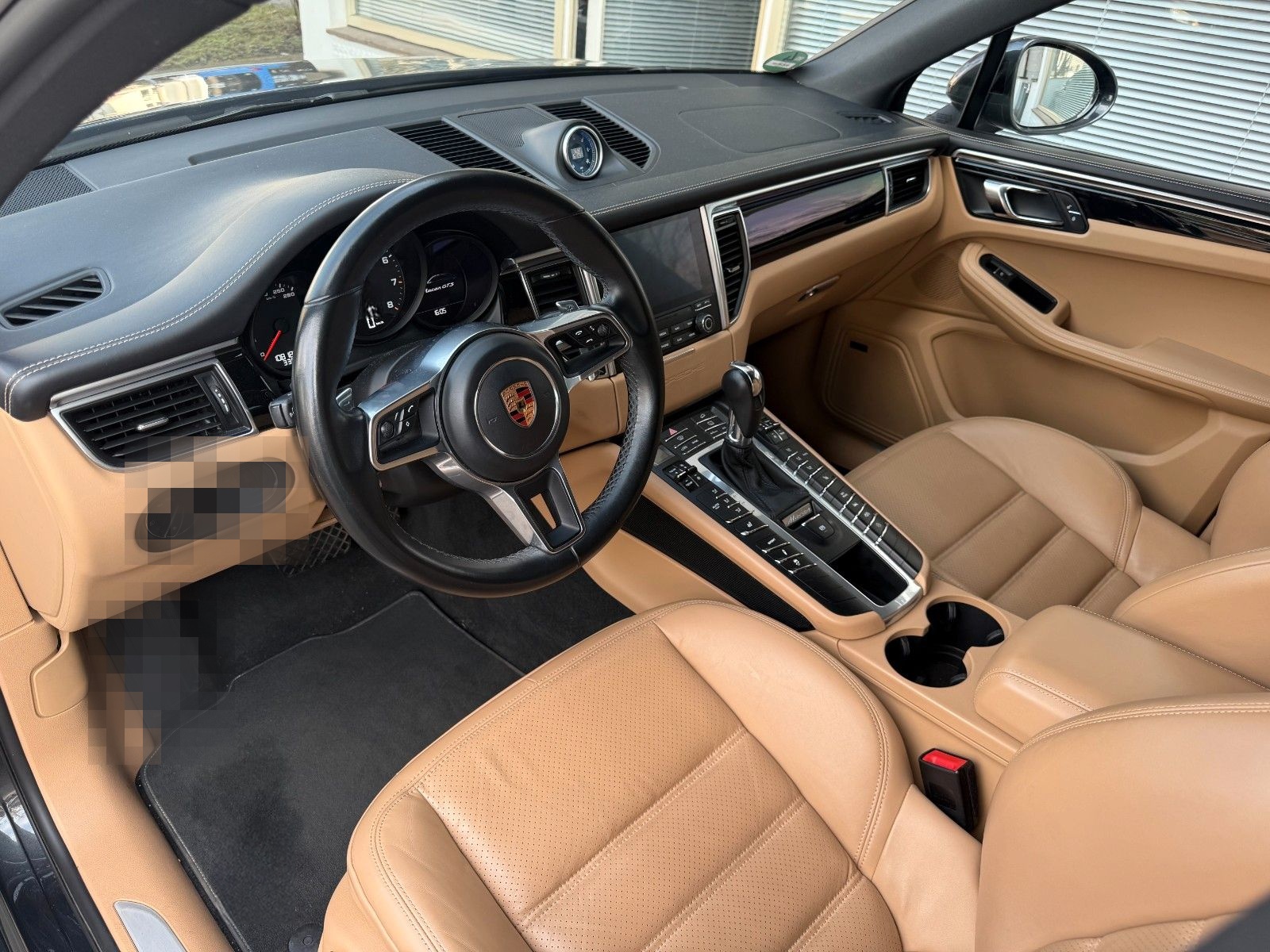 Porsche Macan GTS-BOSE-PCM-GTS Paket-21 Zoll-Sportabgas. foto 6