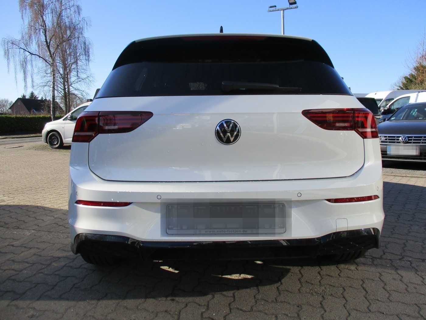 Volkswagen Golf VIII 1.5 TSI OPF R-Line foto 4