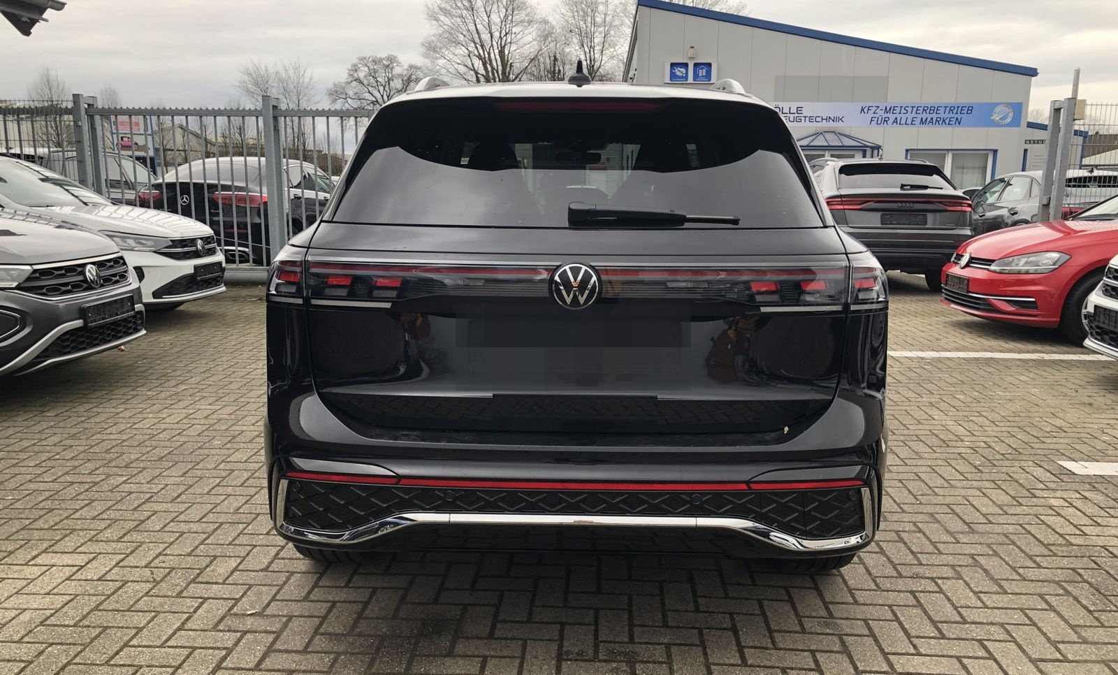 Volkswagen Tiguan 1.5 eTSI R-Line Pan MatrixIQ Drive Head  foto 6