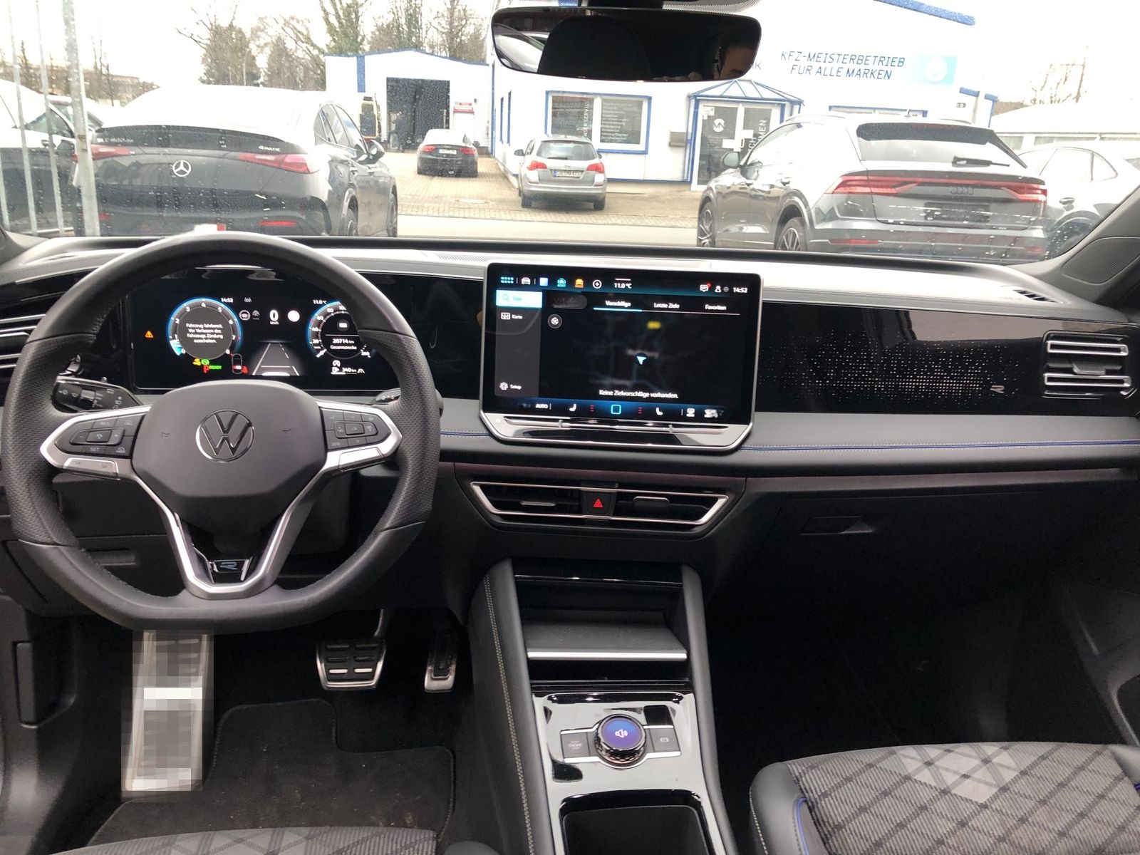 Volkswagen Tiguan 1.5 eTSI R-Line Pan MatrixIQ Drive Head  foto 9