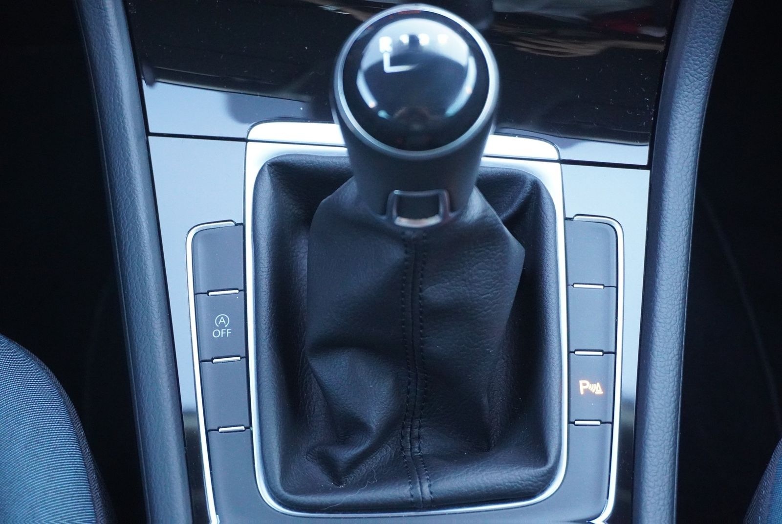 Volkswagen Golf VII Variant 1.0 IQ.DRIVE ACC Standheizung foto 18