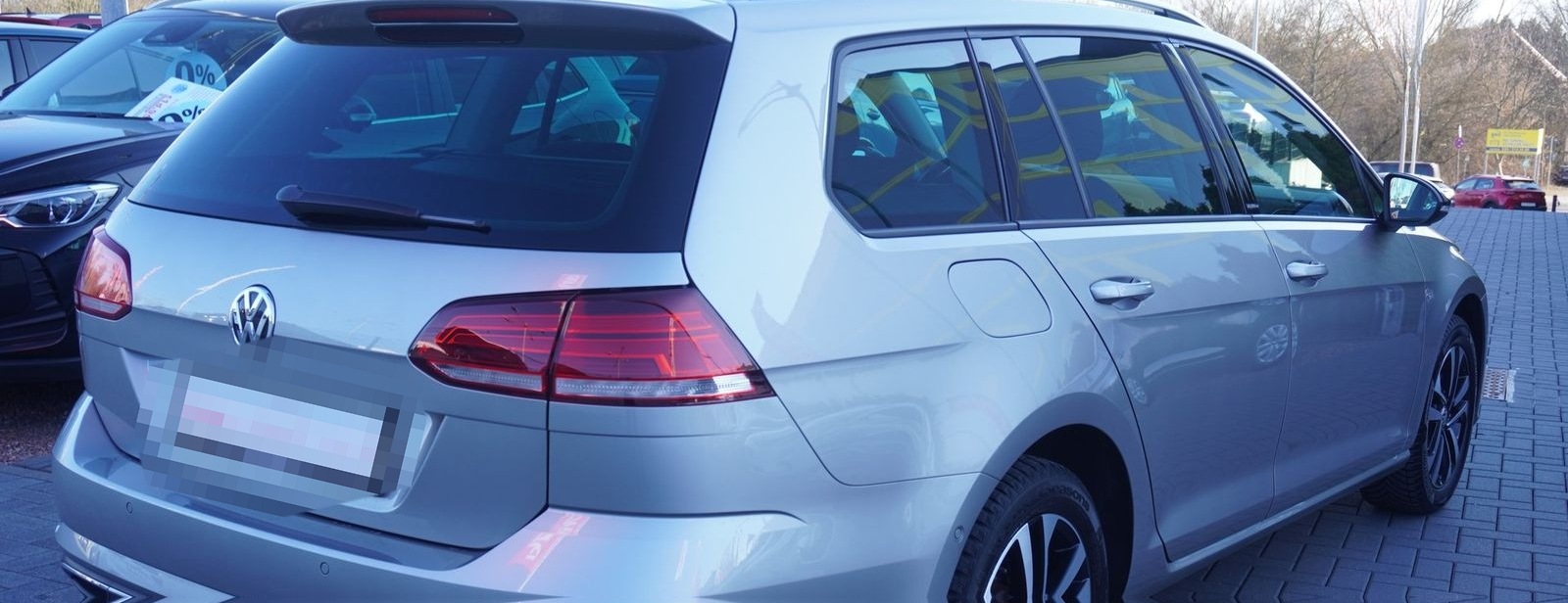 Volkswagen Golf VII Variant 1.0 IQ.DRIVE ACC Standheizung foto 4