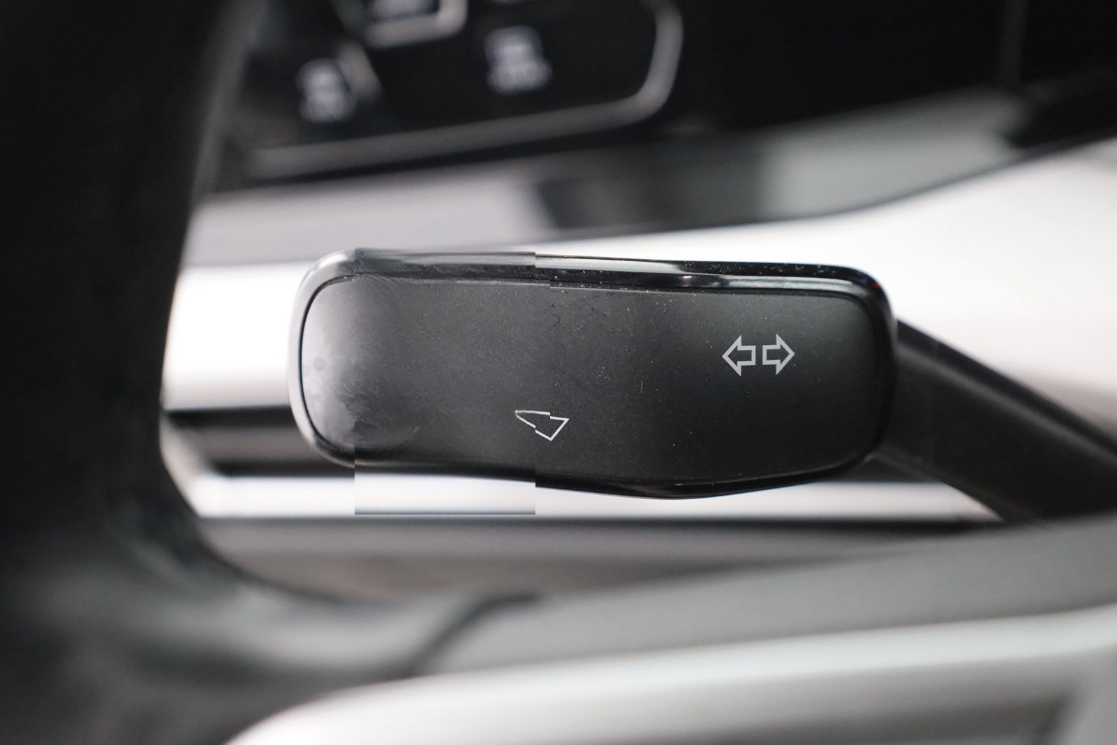 Volkswagen Golf VIII 2.0 TDI Life LED Navi Sitzheizung DAB foto 17