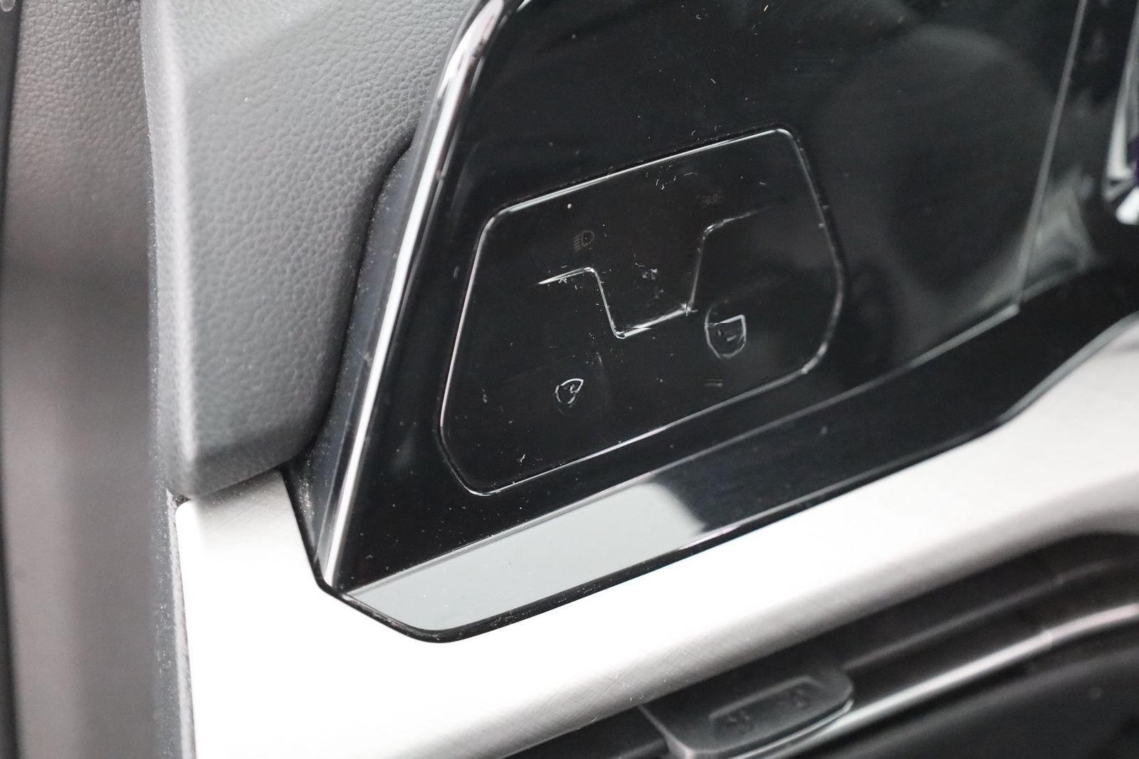 Volkswagen Golf VIII 2.0 TDI Life LED Navi Sitzheizung DAB foto 19