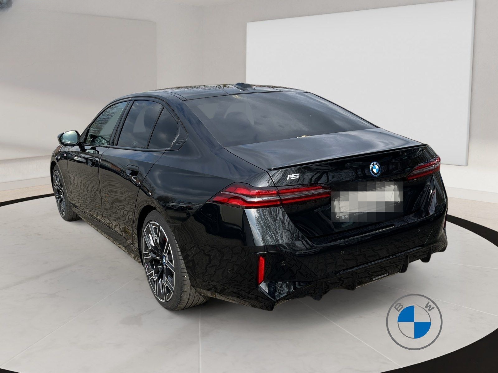 BMW i5 M60 xDrive Limousine M Sport 20" Pano H&K foto 4