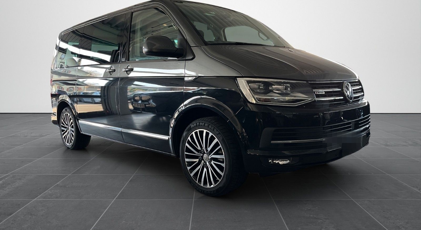 Volkswagen T6 Multivan 2.0 TDI Generation Six 4Motion DSG foto 2