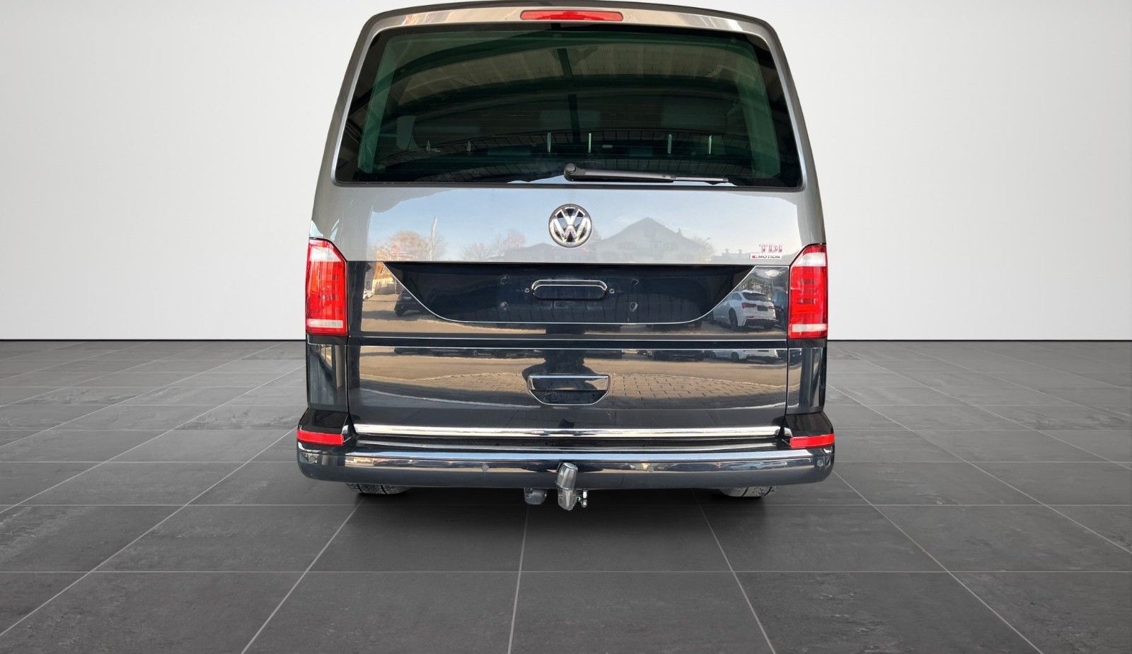 Volkswagen T6 Multivan 2.0 TDI Generation Six 4Motion DSG foto 4