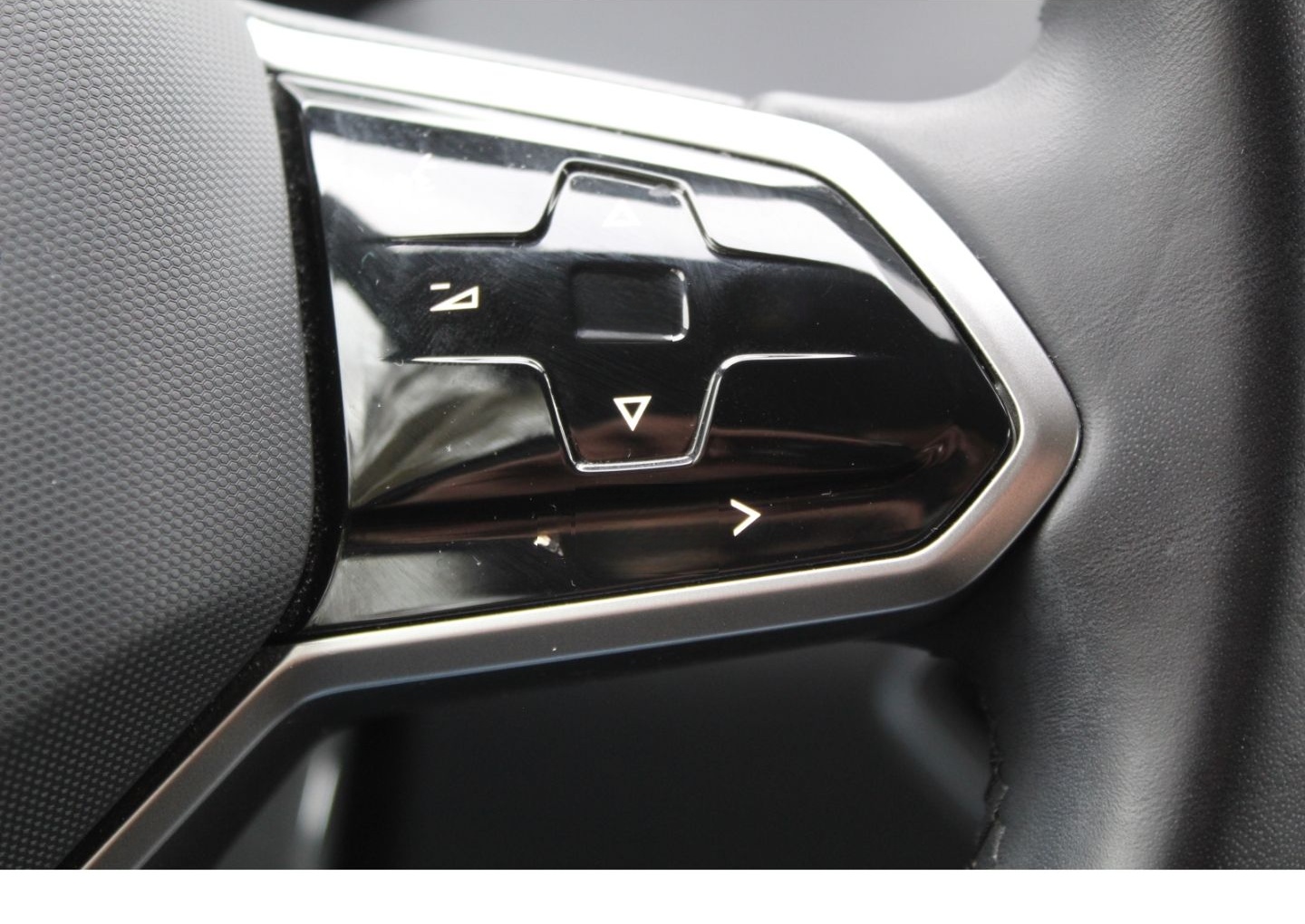 Volkswagen ID.3 Pro Performance NAVI LED FULL LINK ACC GRA  foto 14