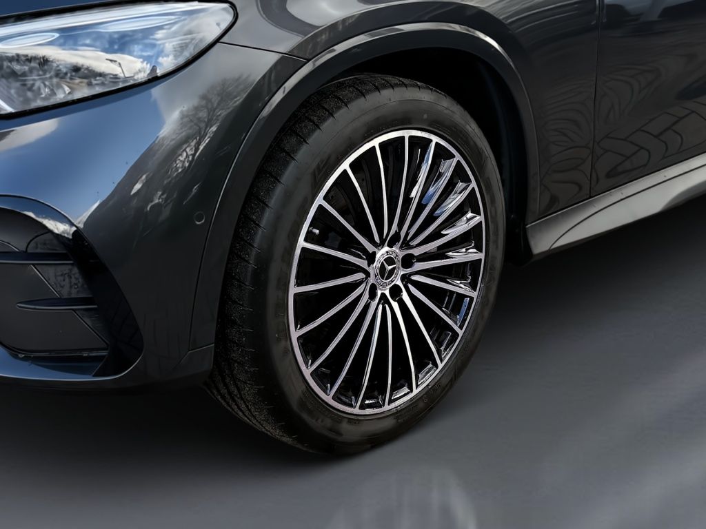 Mercedes-Benz GLC 300 d 4M AMG+NIGHT+BURMESTER+HUD+360°+PANO+A foto 4