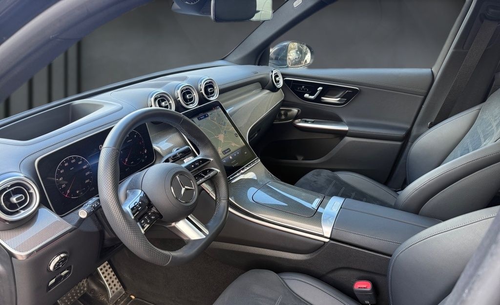 Mercedes-Benz GLC 300 d 4M AMG+NIGHT+BURMESTER+HUD+360°+PANO+A foto 6