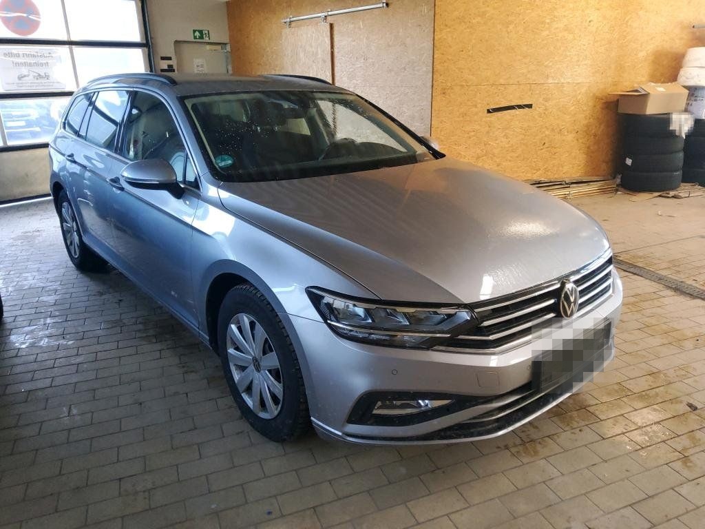Volkswagen Passat Variant 2.0 TDI DSG Business ACC Kamera foto 2