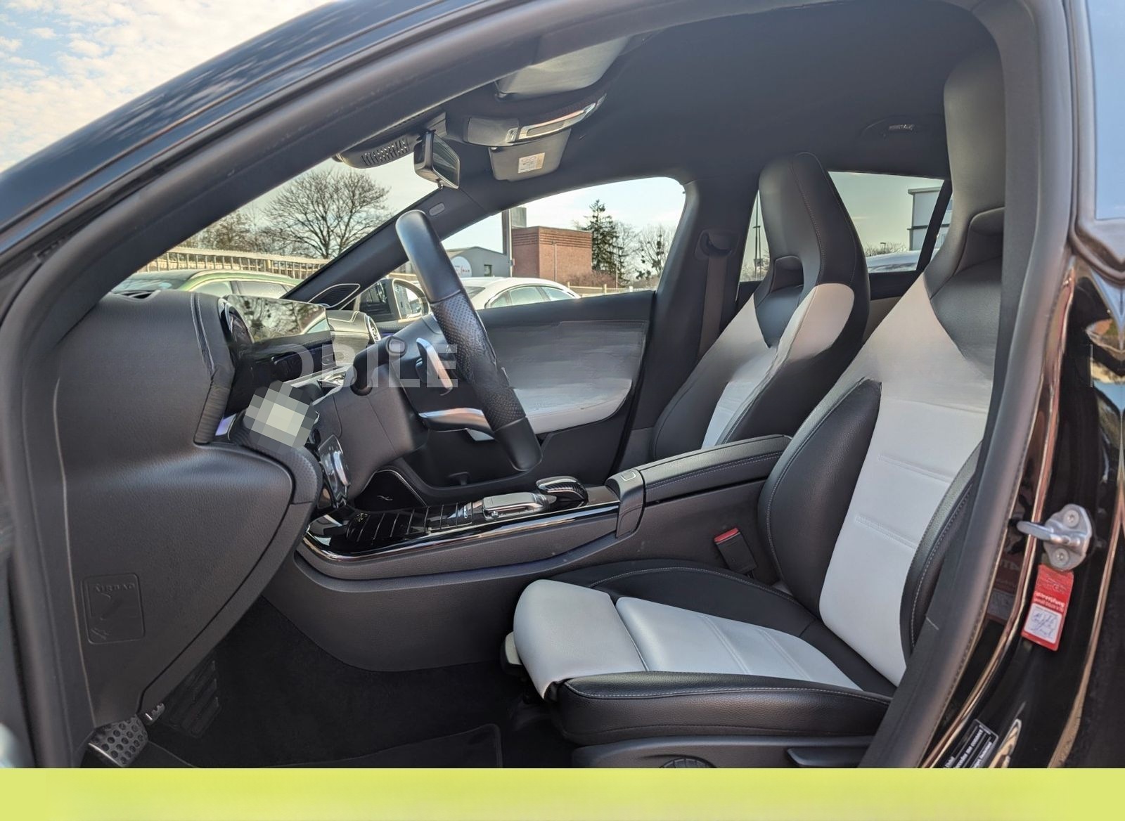 Mercedes-Benz CLA 200d SB AMG Night Burmester Ambiente STHZ 19 foto 2