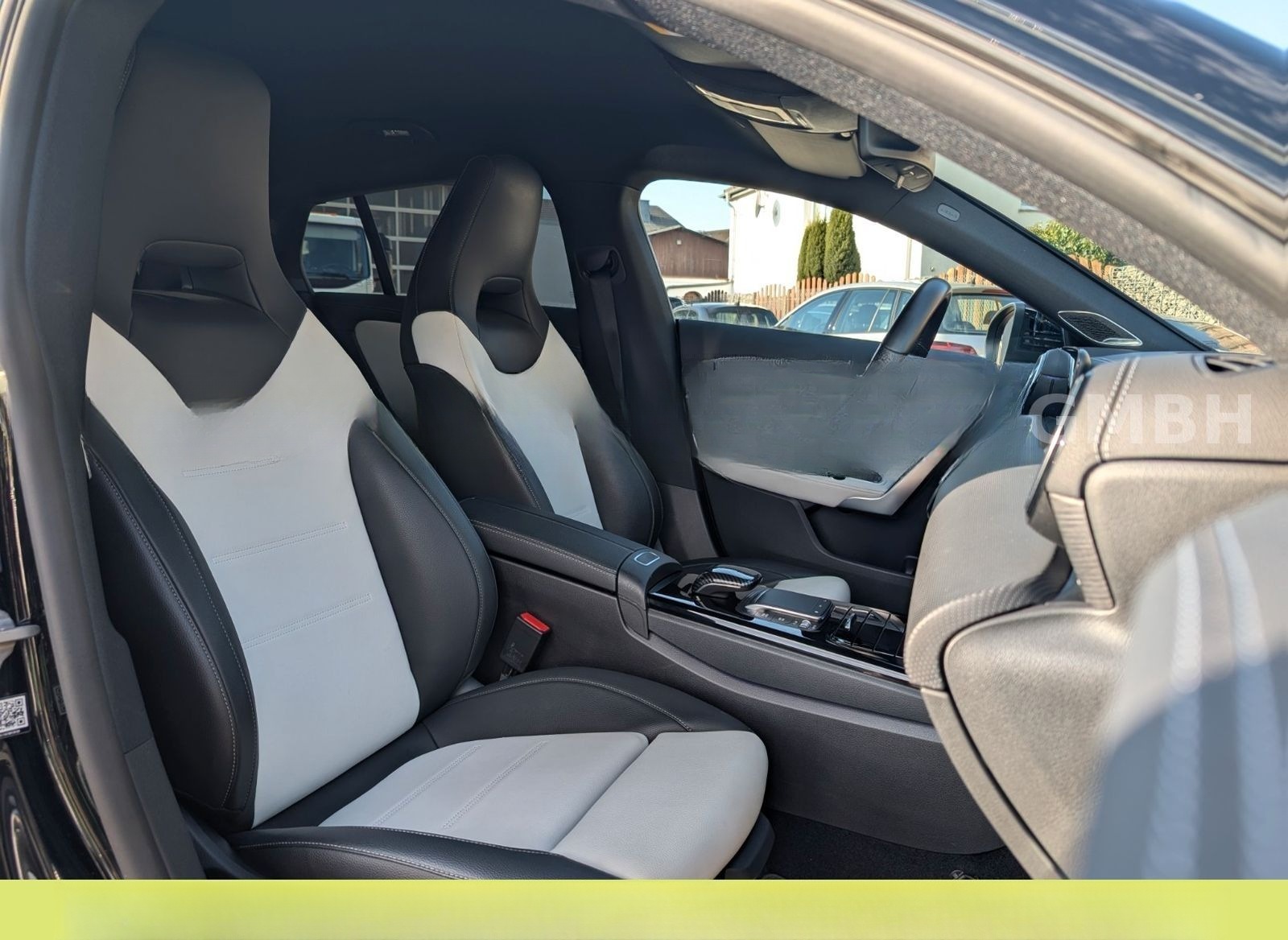 Mercedes-Benz CLA 200d SB AMG Night Burmester Ambiente STHZ 19 foto 4