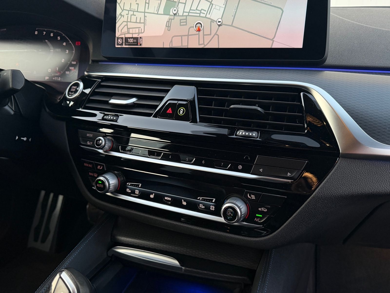 BMW 520 M Sport/HUD/Standheizug/HarmanKardon° foto 16