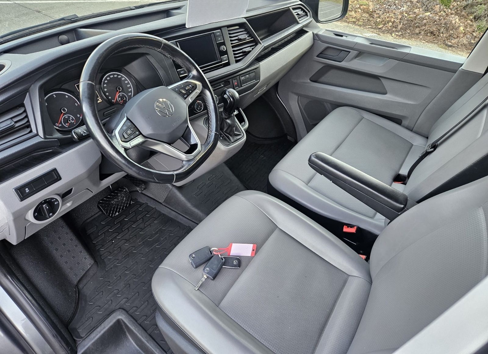 Volkswagen T6.1 Kasten 4Motion lang DSG Standh LED ACC AHK foto 6