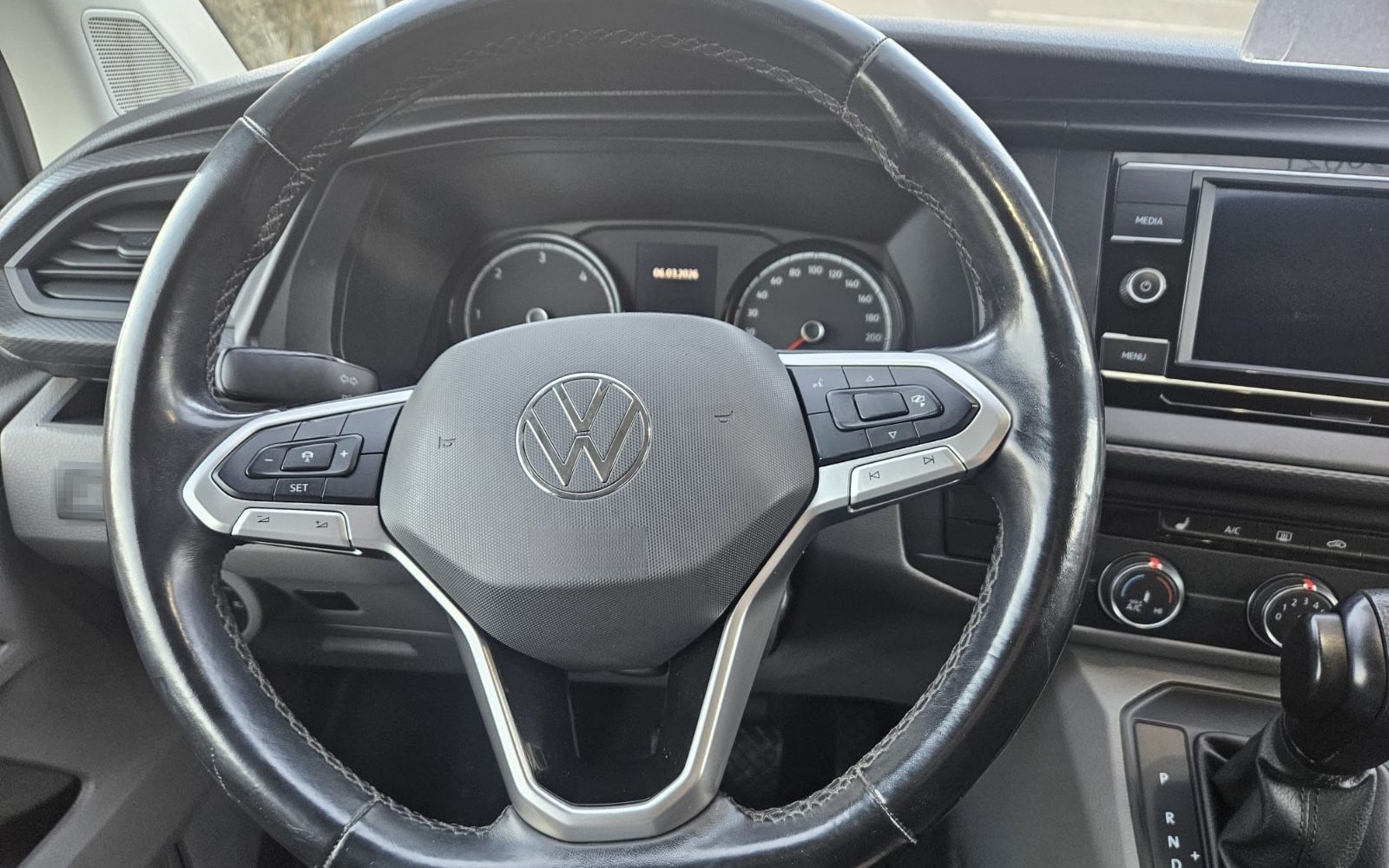 Volkswagen T6.1 Kasten 4Motion lang DSG Standh LED ACC AHK foto 9