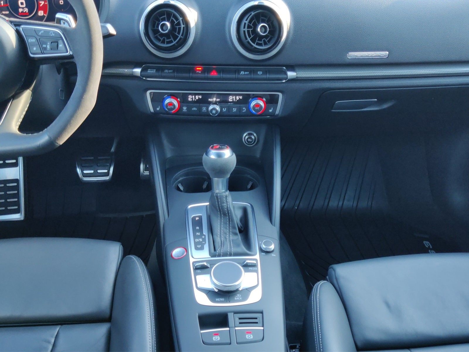 Audi RS 3 Sportback 2.5 TFSI quattro S tronic foto 14