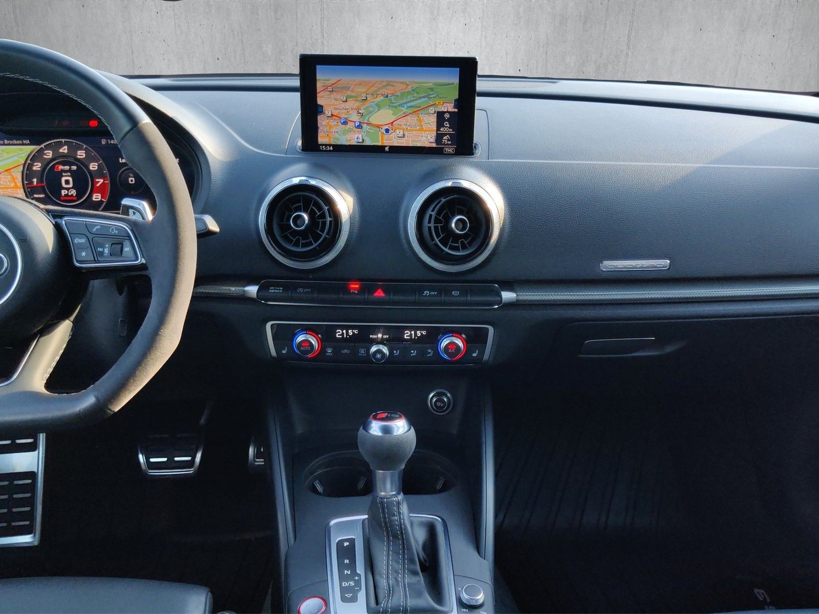 Audi RS 3 Sportback 2.5 TFSI quattro S tronic foto 15