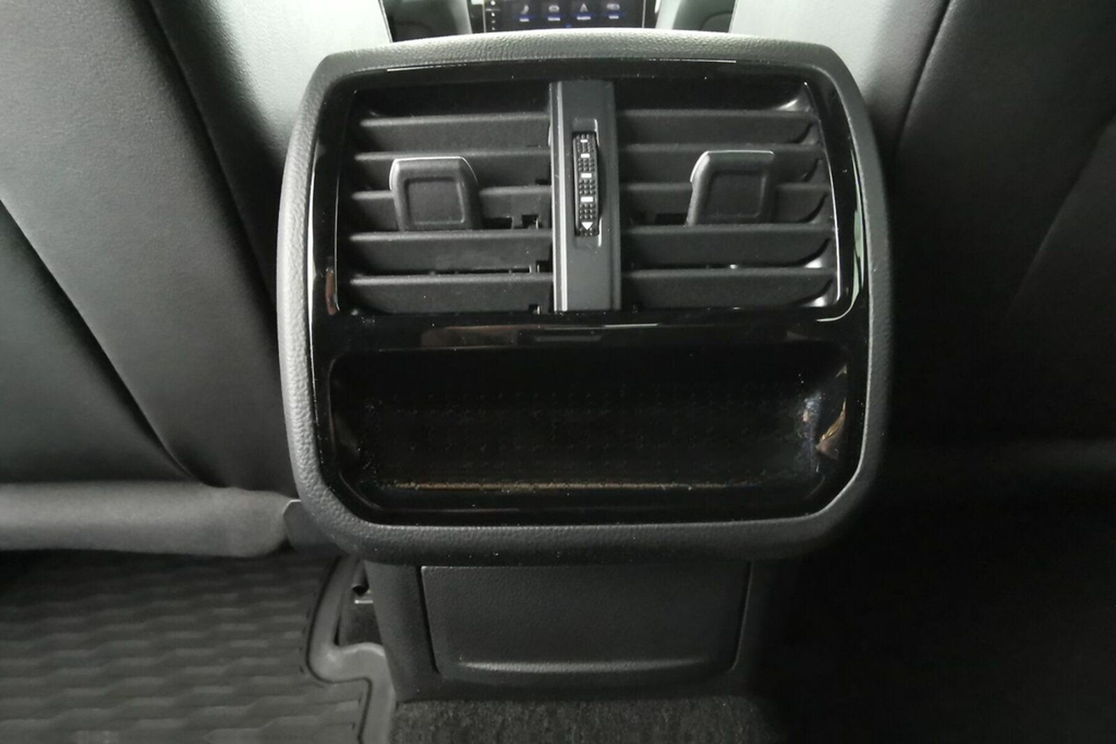 Volkswagen Arteon 2.0 TSI R-Line 4Motion OPF LED+NAVI+LEDER foto 19