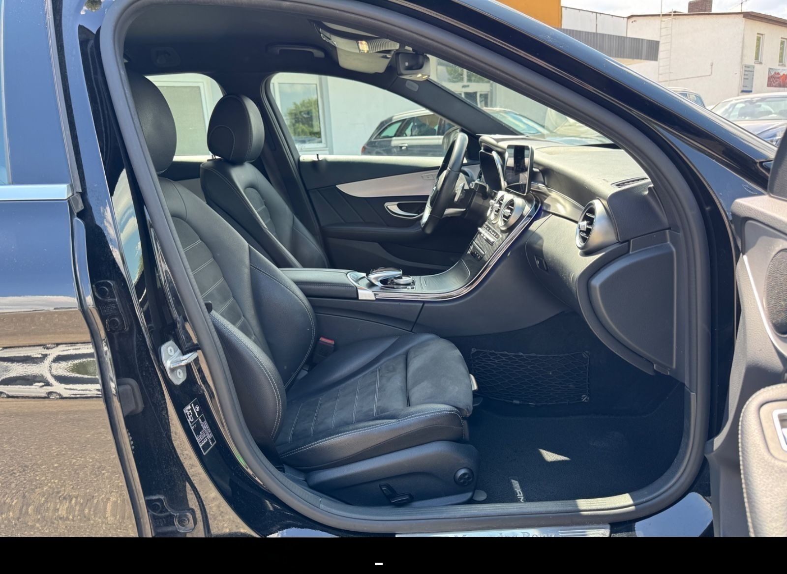 Mercedes-Benz C 200 Aut. AMG Line Virtual Cock LED Navi Leder foto 20