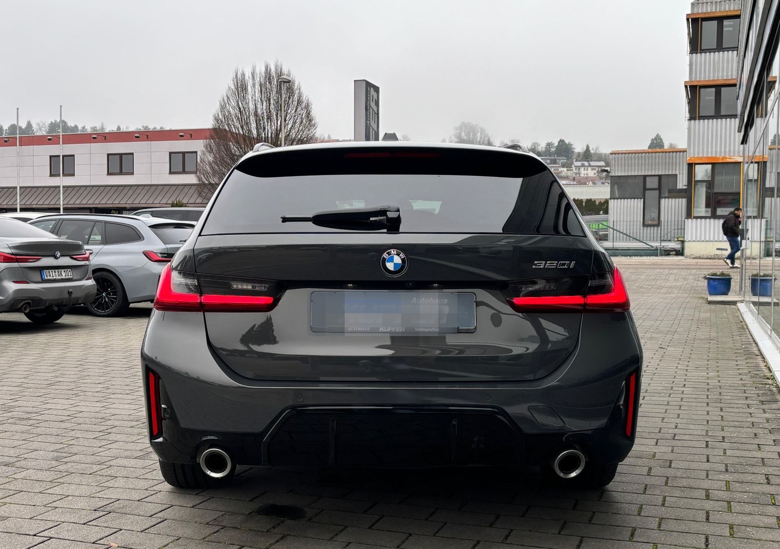BMW 320 i Tour M Sportpaket PANO°LCI°AdLED°ACC°360° foto 5