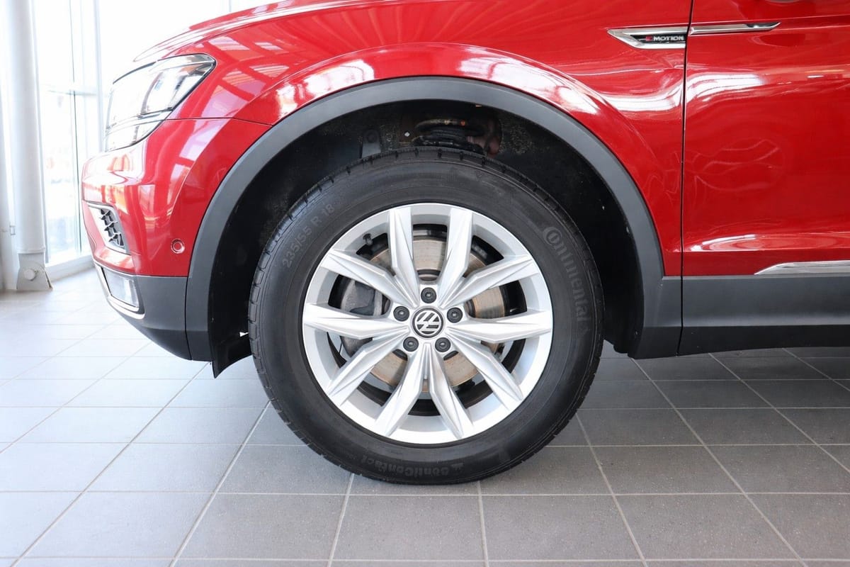Volkswagen Tiguan Allspace Offroad 4Motion Area View AHK foto 11