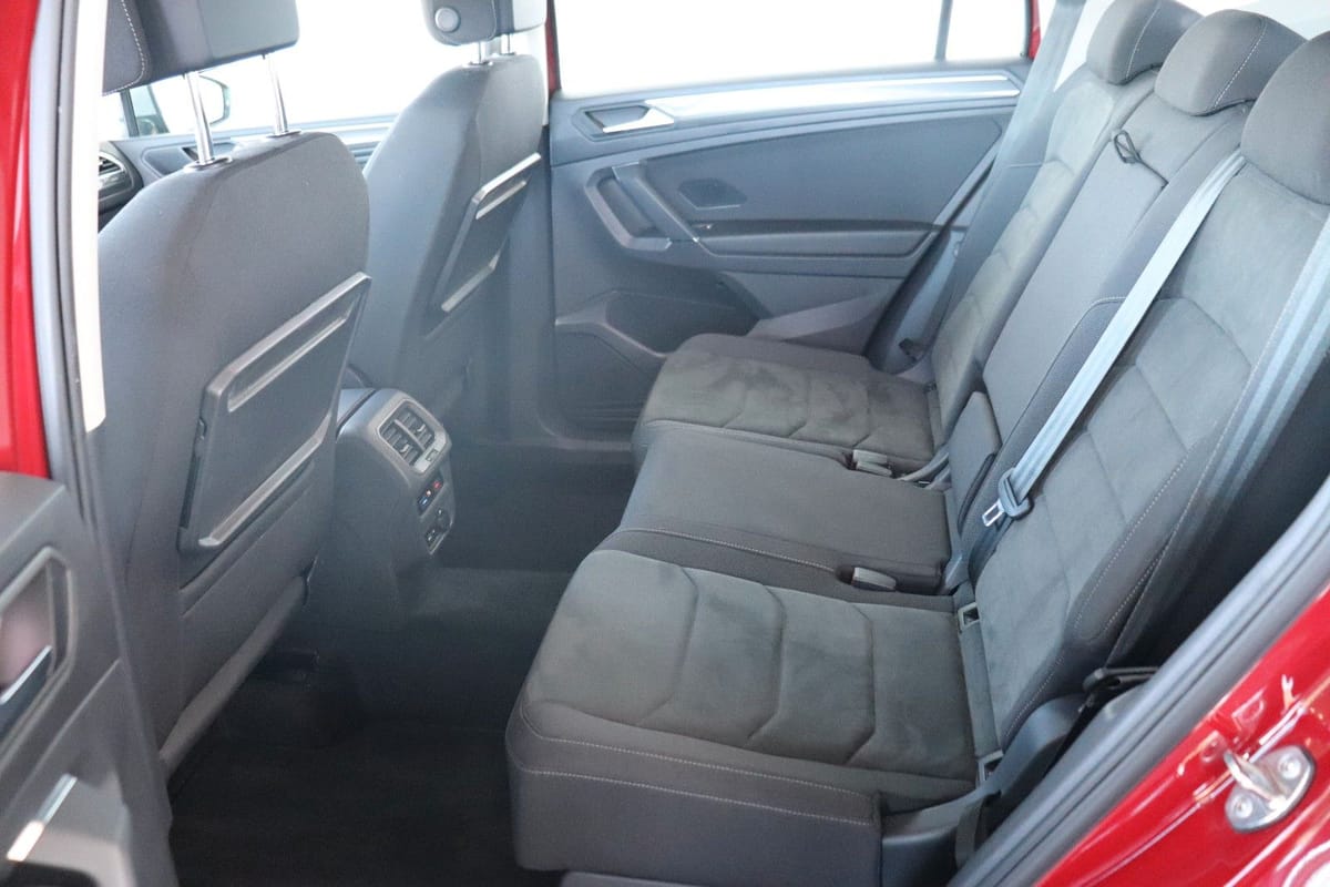 Volkswagen Tiguan Allspace Offroad 4Motion Area View AHK foto 19