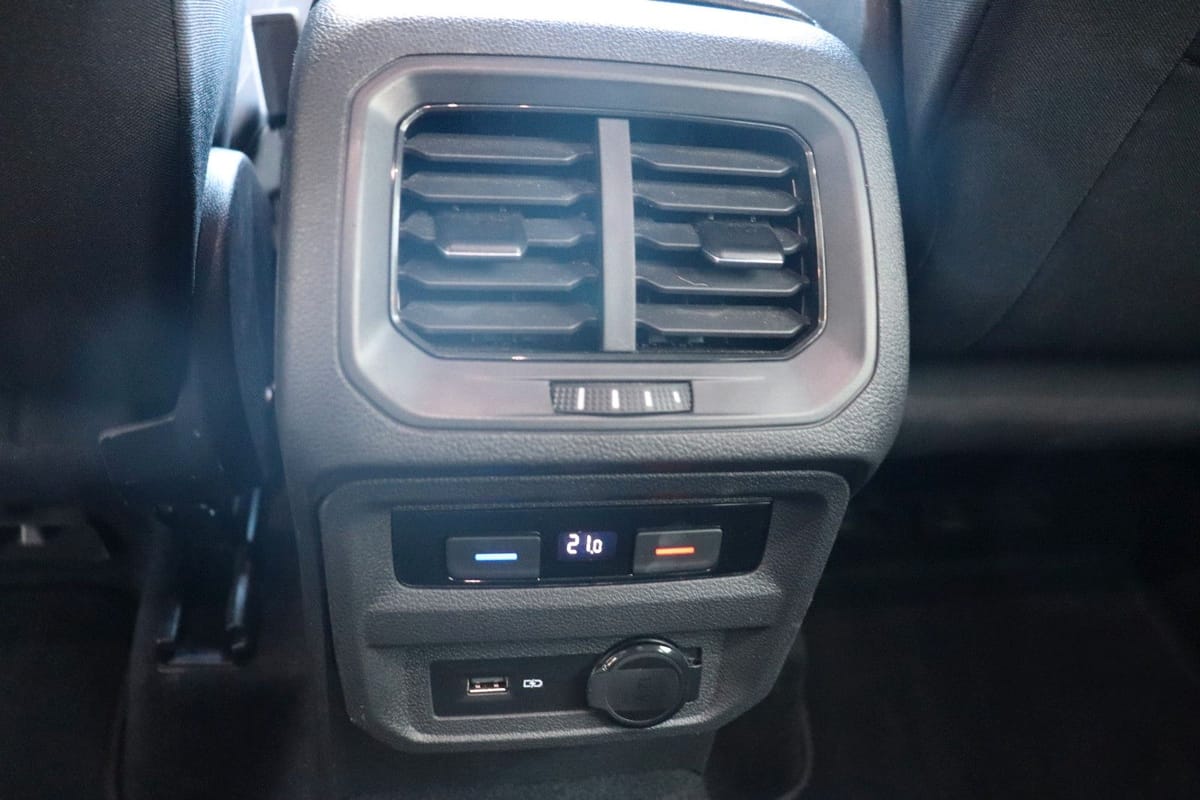Volkswagen Tiguan Allspace Offroad 4Motion Area View AHK foto 22