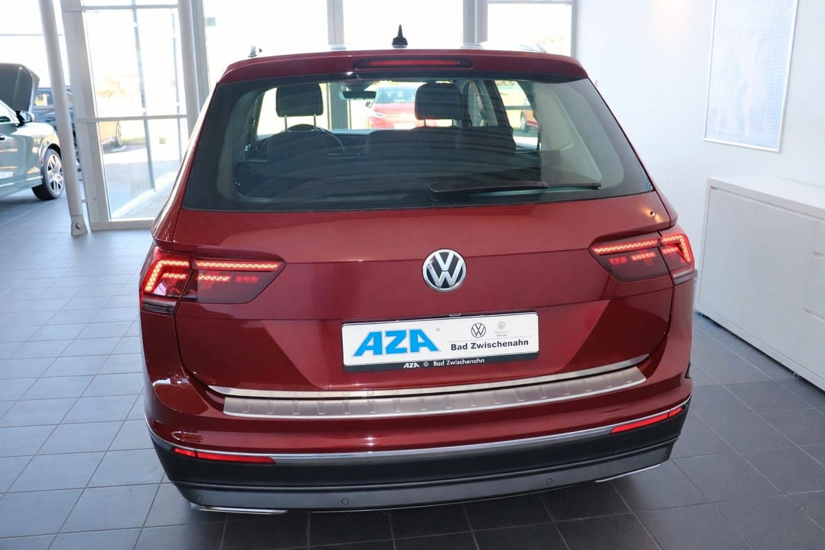 Volkswagen Tiguan Allspace Offroad 4Motion Area View AHK foto 8