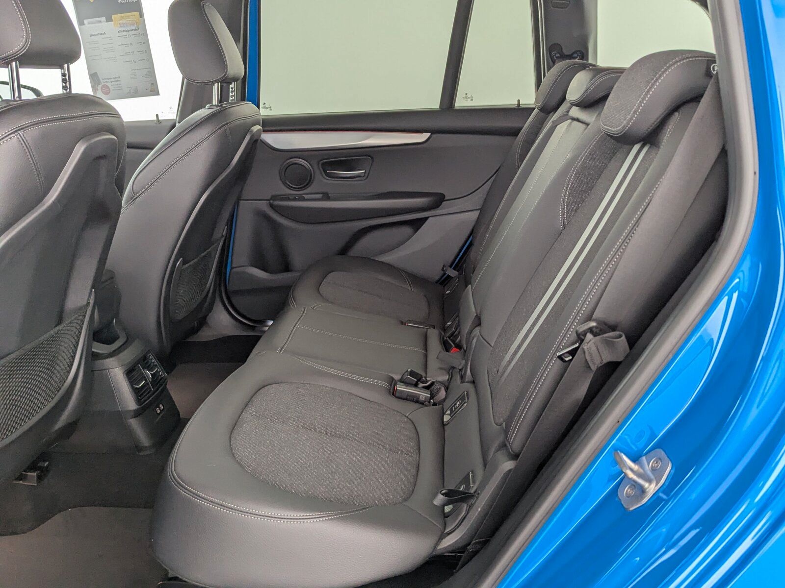 BMW 218i GT M Sport OPF AHK+LED+NAVI+PANO+SHZ+RFK+ foto 17