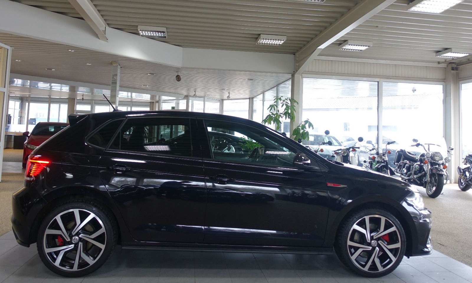 Volkswagen Polo VI GTI DSG; LED AID NAV ACC KAM PANO BEATS foto 13