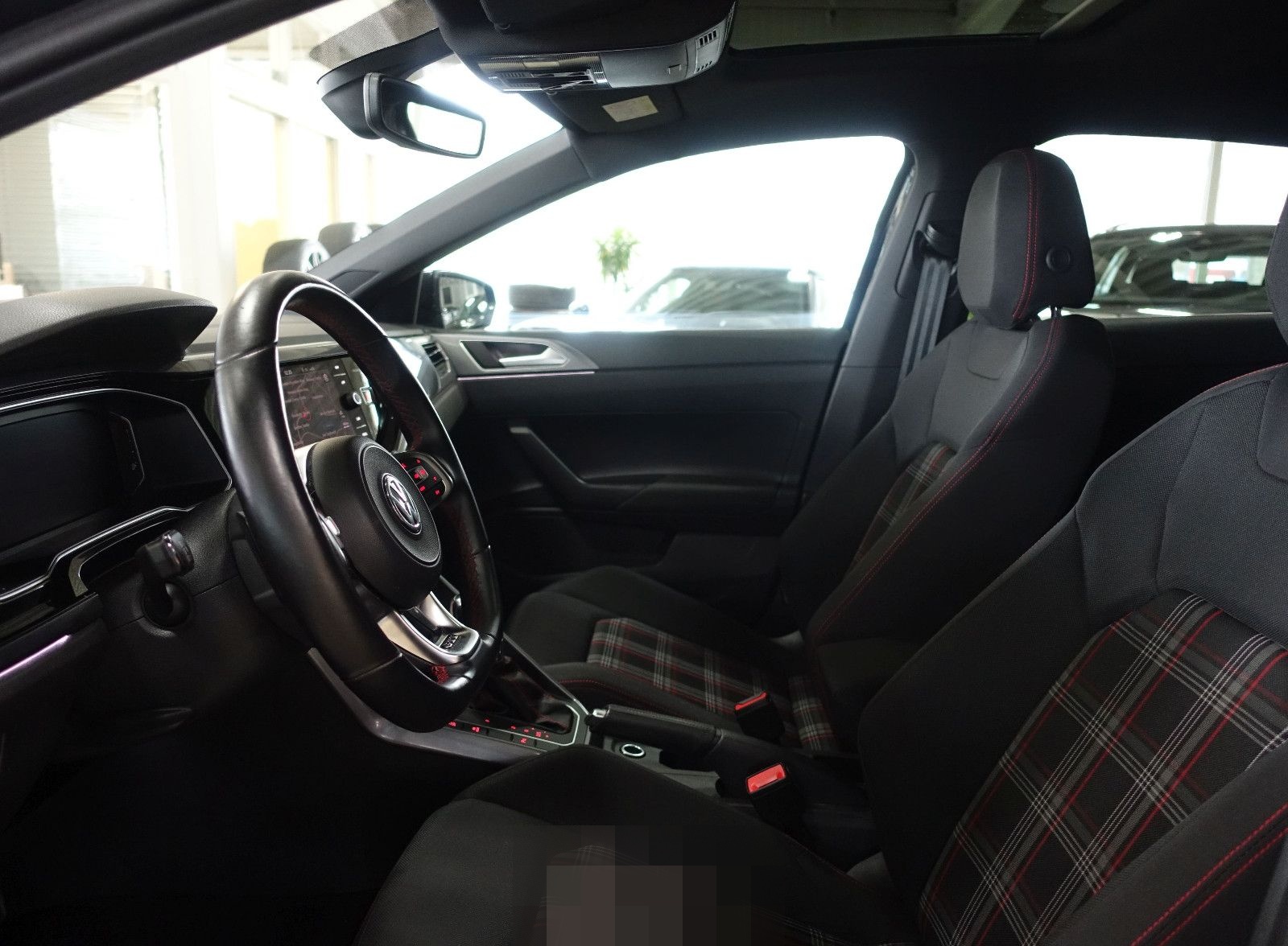 Volkswagen Polo VI GTI DSG; LED AID NAV ACC KAM PANO BEATS foto 16