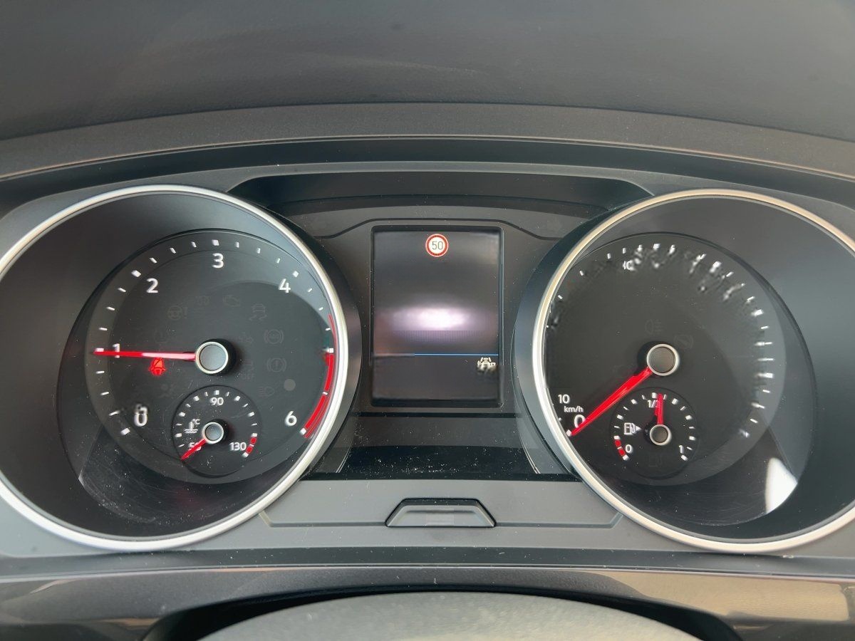 Volkswagen Tiguan Life 2.0 TDI ACC+LED+NAVI+APP+BT+SHZ+2xPD foto 15