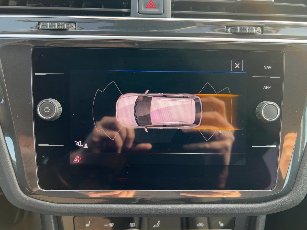 Volkswagen Tiguan Life 2.0 TDI ACC+LED+NAVI+APP+BT+SHZ+2xPD foto 16